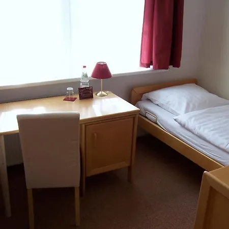 Zum Alten Fahrhaus 3*